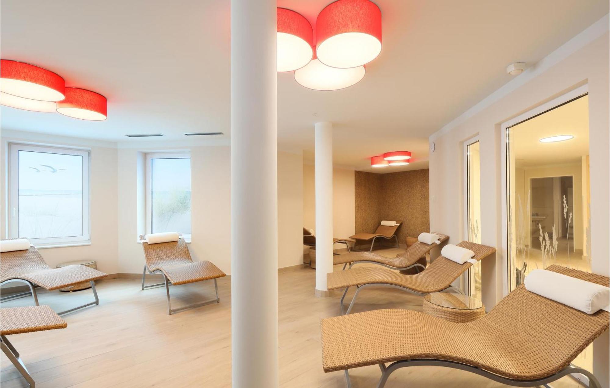 Beautiful apartment in Boltenhagen with 2 Bedrooms, Sauna&WiFi Buitenkant foto