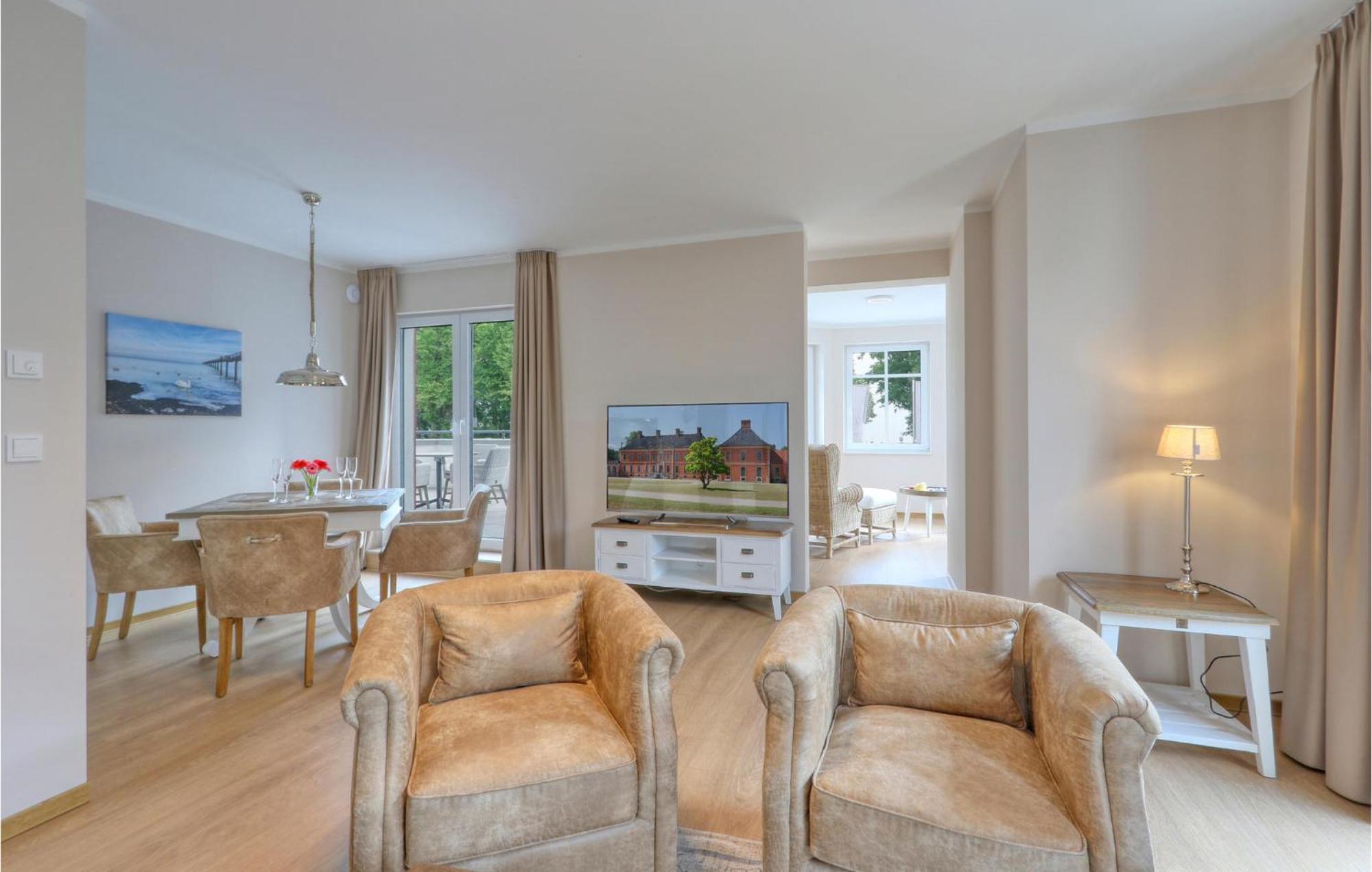 Beautiful apartment in Boltenhagen with 2 Bedrooms, Sauna&WiFi Buitenkant foto